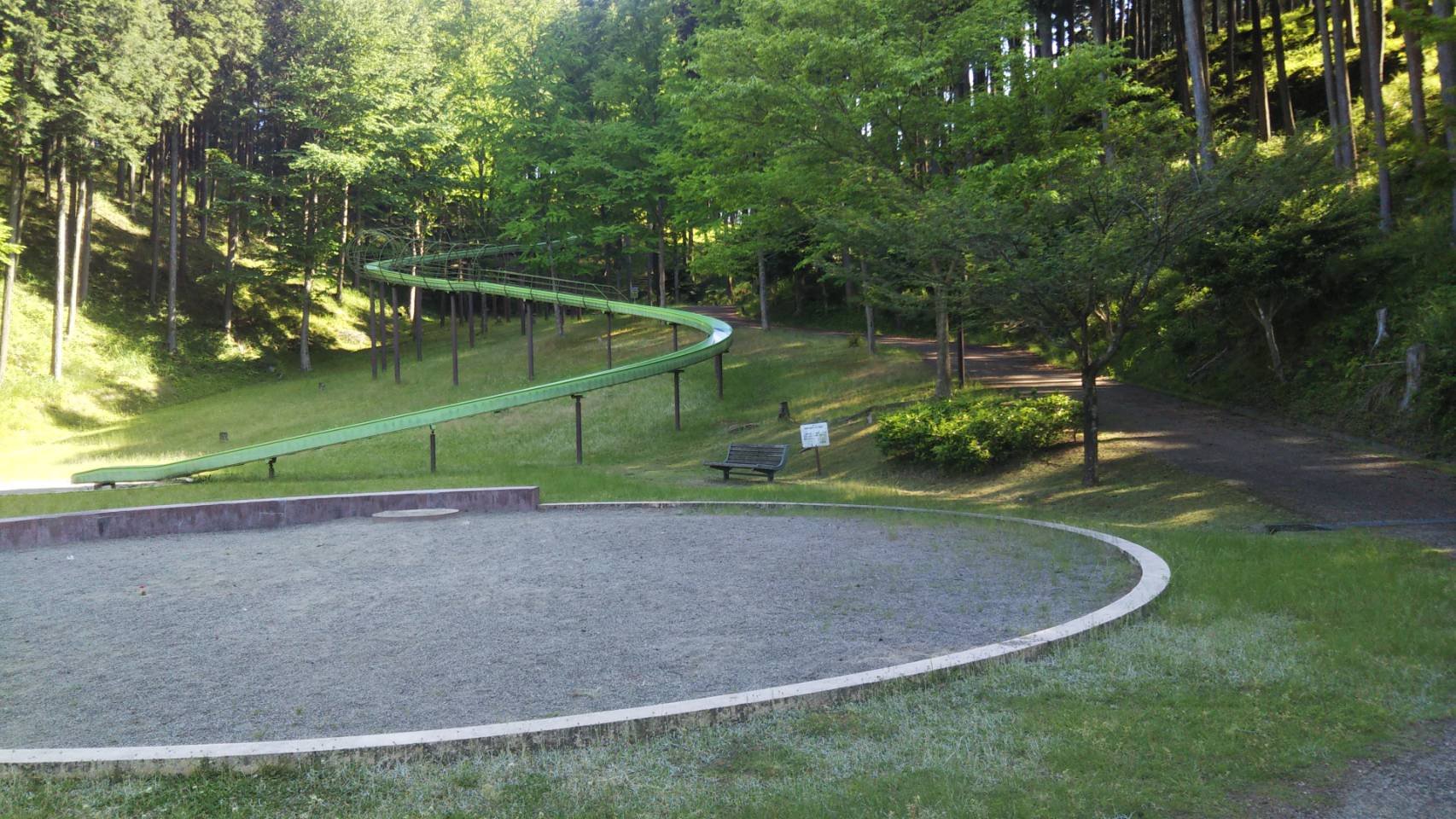 栗ノ木谷公園　冒険の森