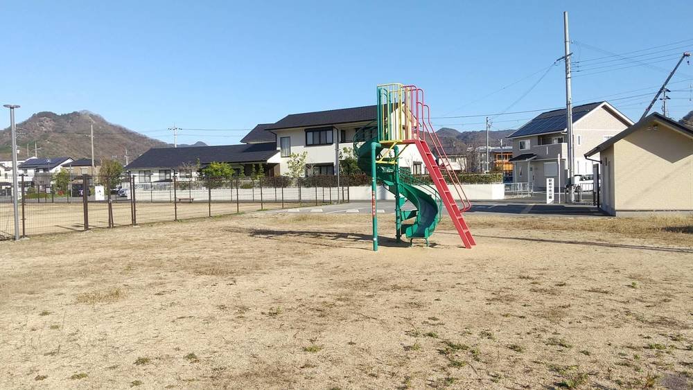 上郡駅前公園