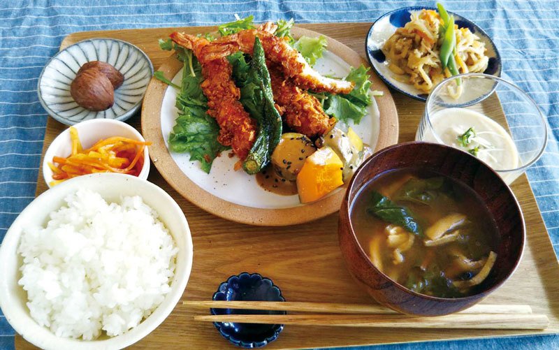 ごはん屋 ななつぼし