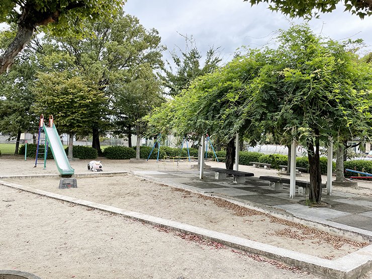 東池公園