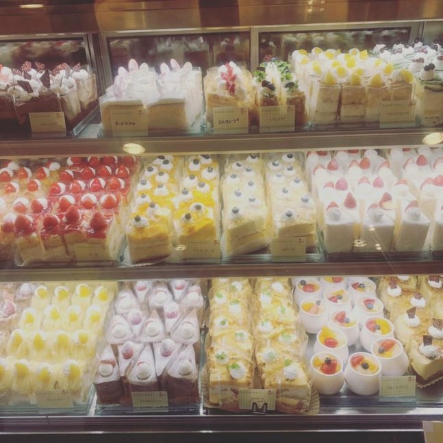 姫路市 ケーキ1個250円 第46回テイクアウトバイキング開催 福箱のご予約も クルールはりま