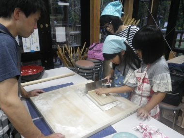 【要申込／先着順】森のそば打ち体験【国見の森公園】