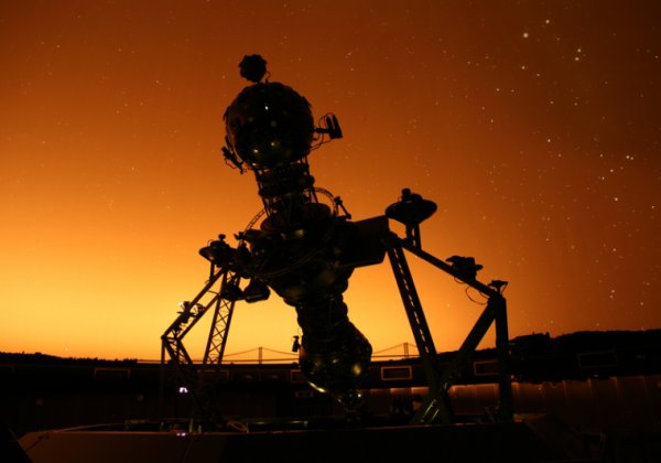 国の有形文化財【明石市立天文科学館】。国内最古のプラネタリウムに大人や子どもも大満足！