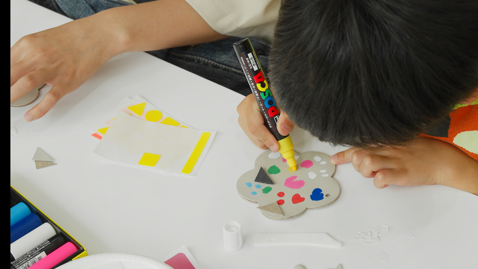 アップサイクルキーホルダーを作ろう！（ひょうご環境体験館）