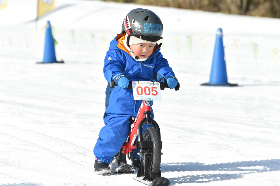 ストライダーエンジョイカップ　六甲山スノーステージ