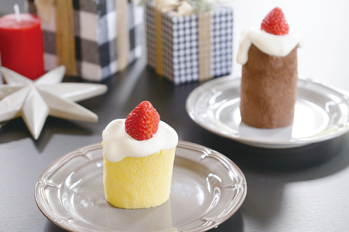 イチゴ灯るキャンドルのふりしたケーキ