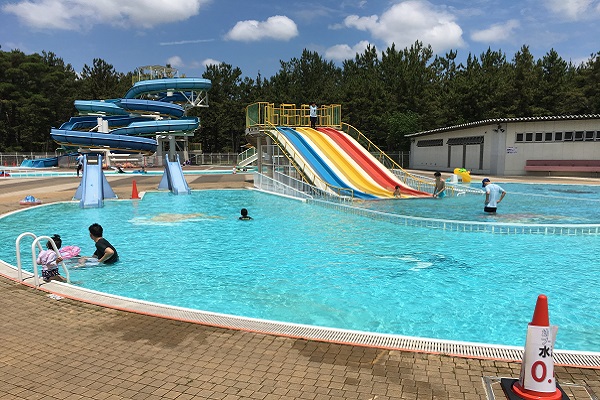 浜の宮市民プール　ファミリープール