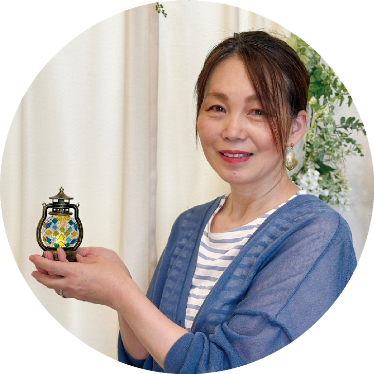 上長 典子