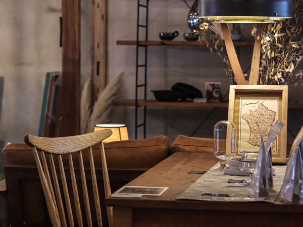 interior shop -RECORD-