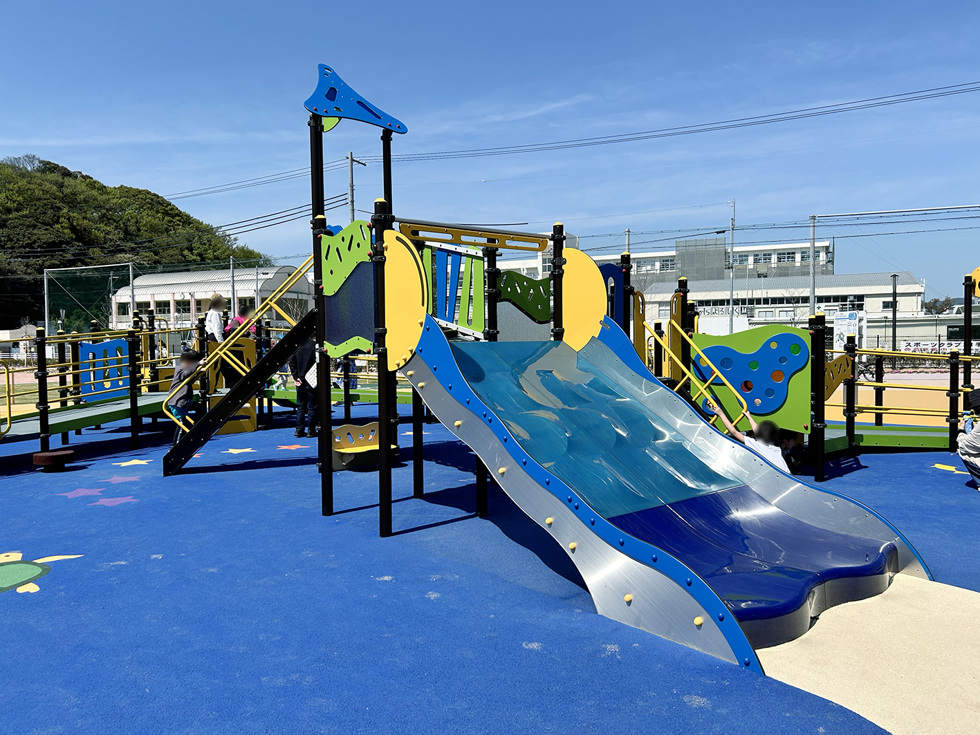 手柄山中央公園