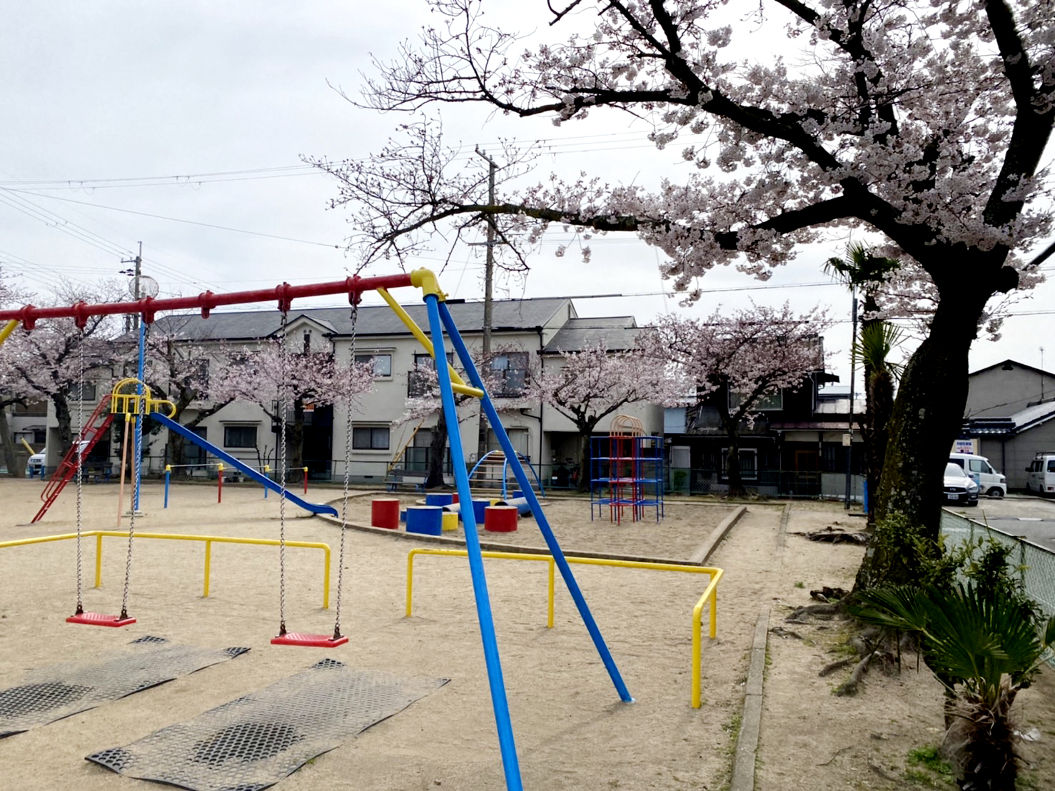 ゆうかり児童公園