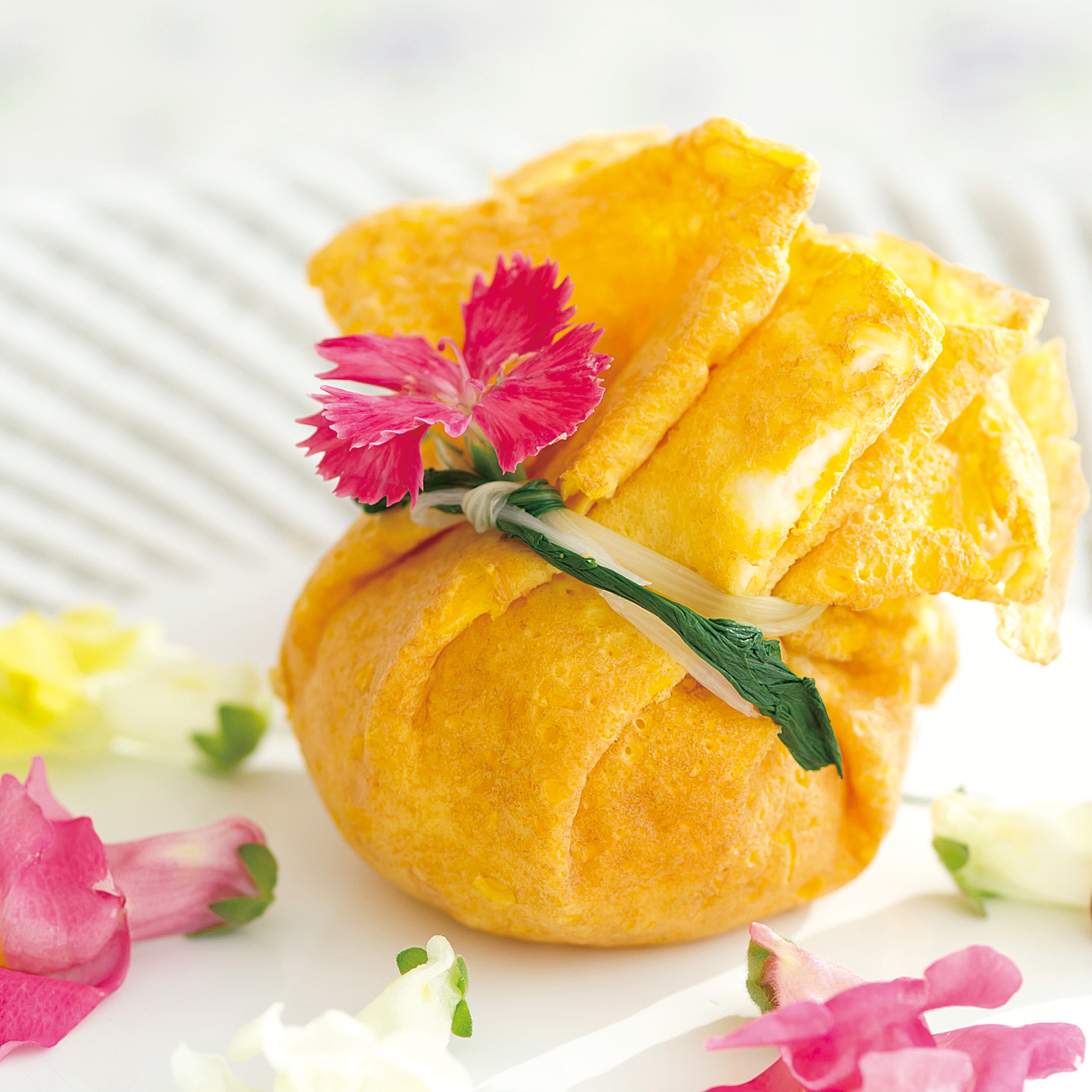 お花満開クレープ包み寿司