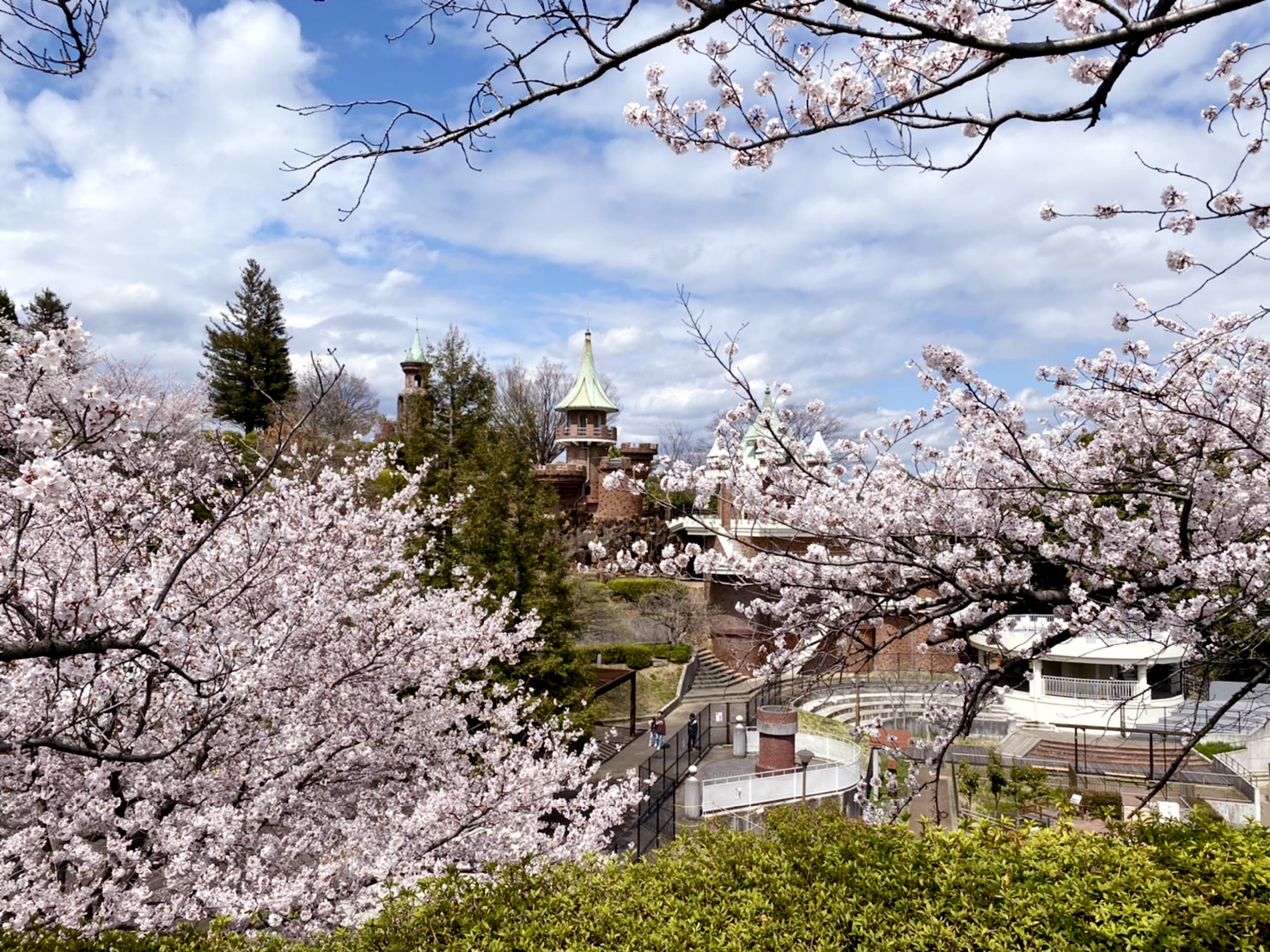 手柄山中央公園