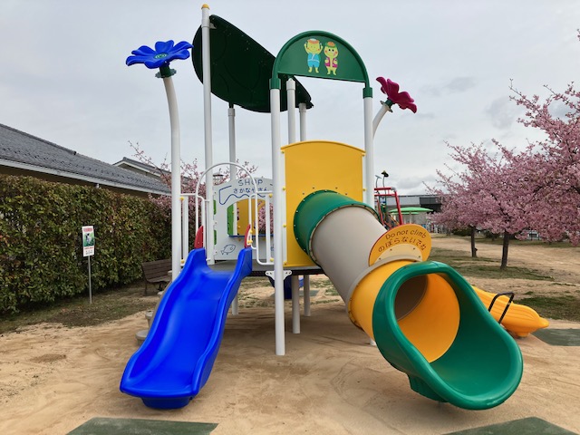 福崎町　複合遊具３-6歳