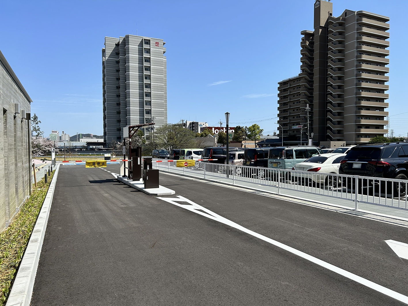 手柄山中央公園