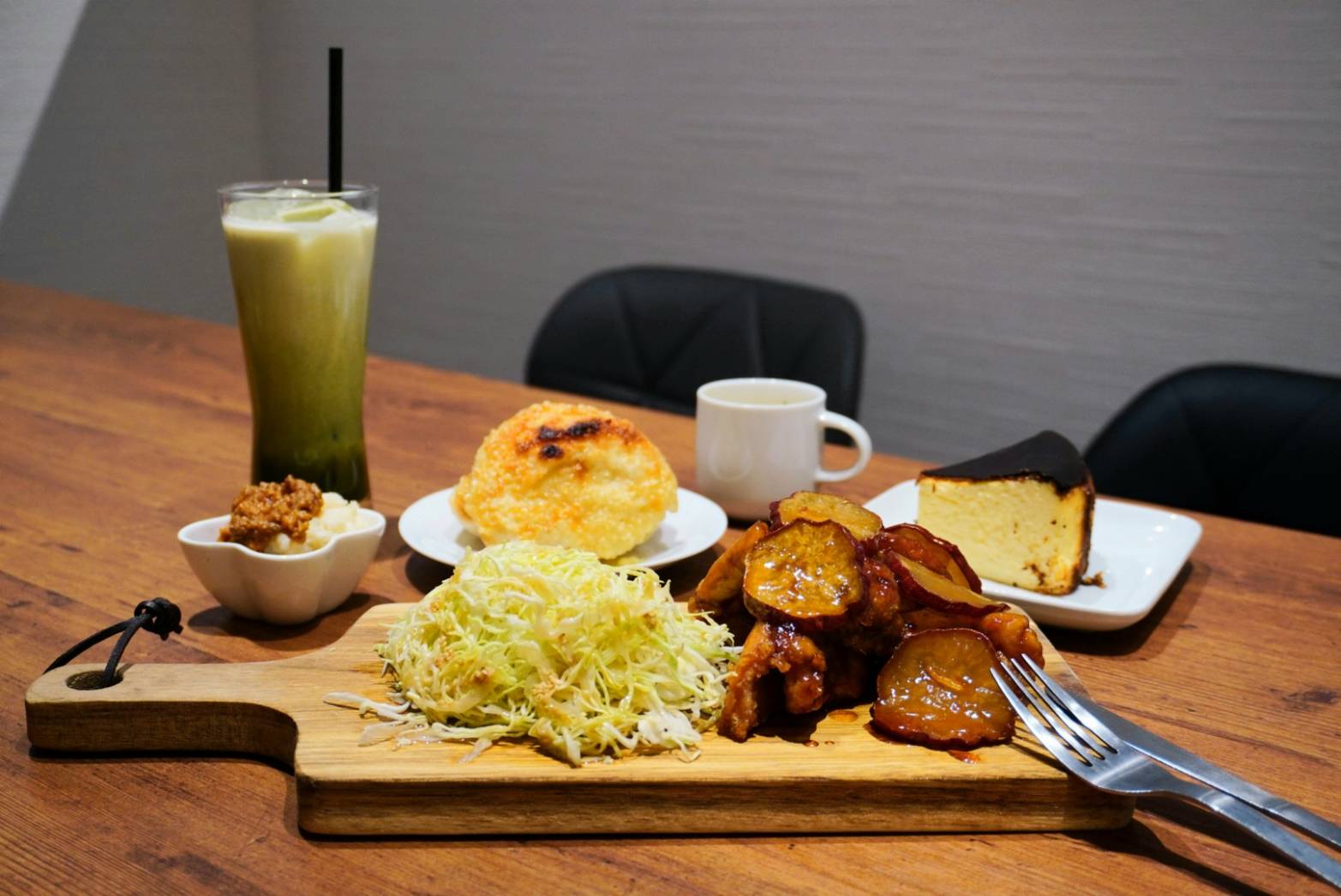 KROQUIS cafe