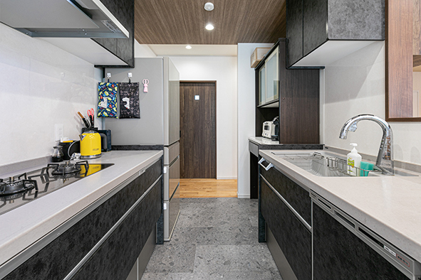 八幡コーポレーション