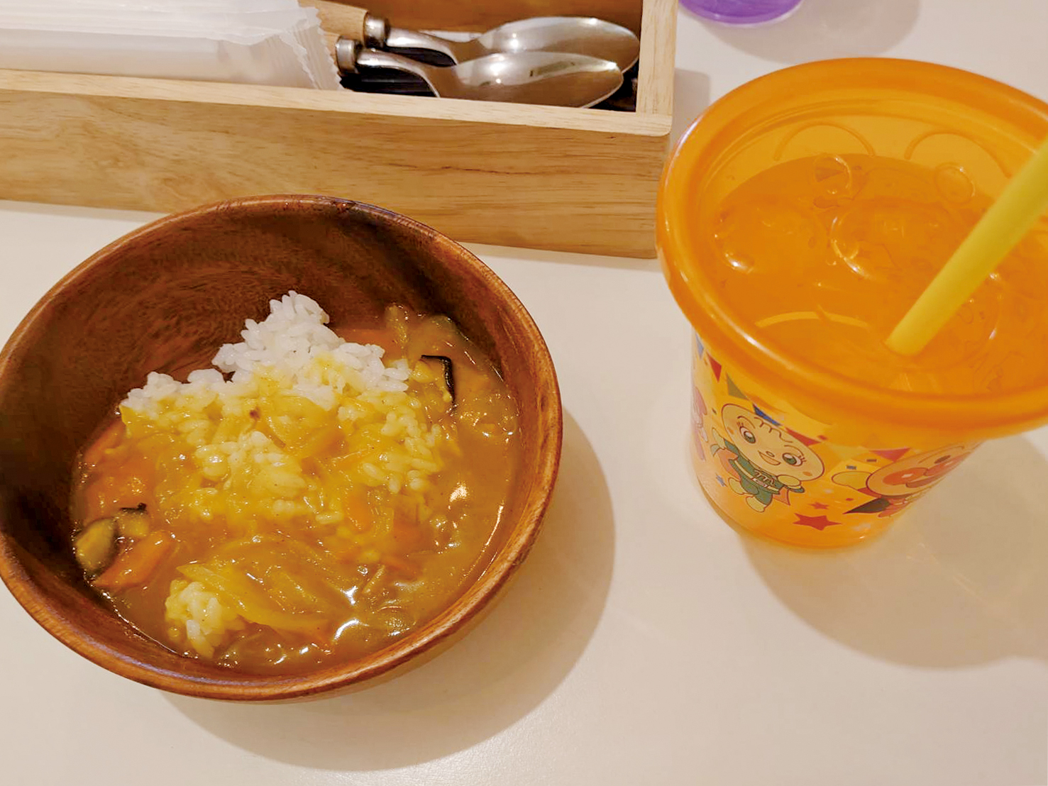 cafeスペースくじらのおうち