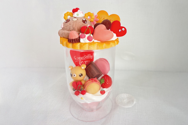 バレンタイン限定パフェづくり