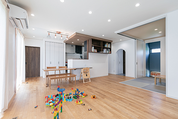 八幡コーポレーション