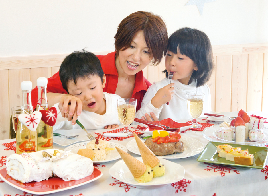 簡単クリスマス料理 子供が喜ぶおいしいレシピ6選 いつものおかずがごちそうになる魅せテク クルールはりま